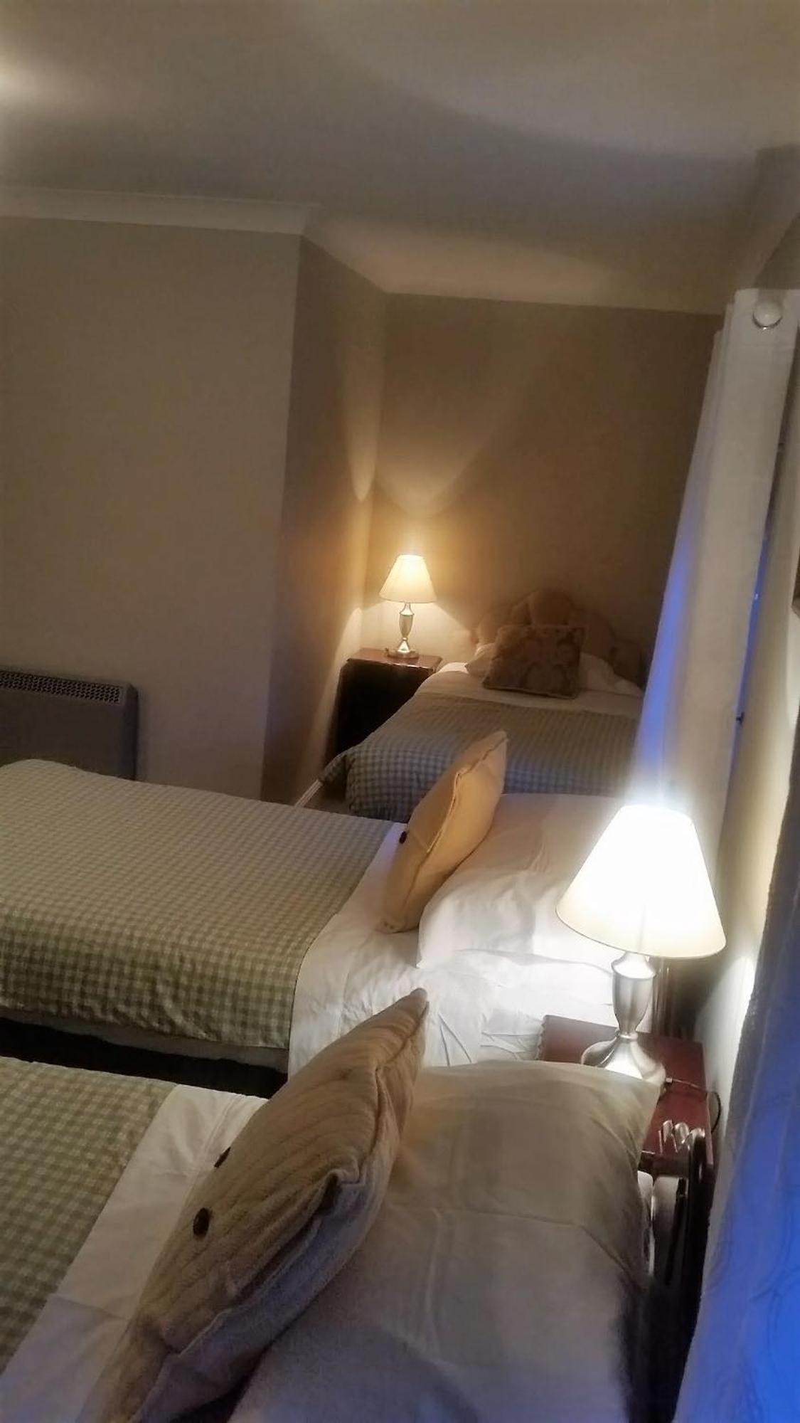 Glebe House 호텔 모힐 객실 사진