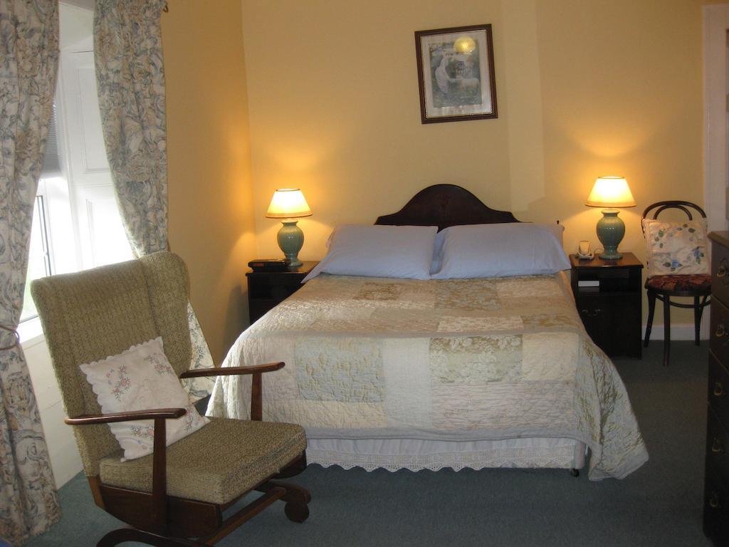 Glebe House 호텔 모힐 객실 사진
